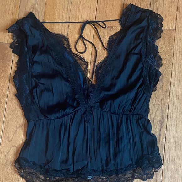 Anthropologie Black Lace Trim Sleeveless Top - Picture 3 of 9